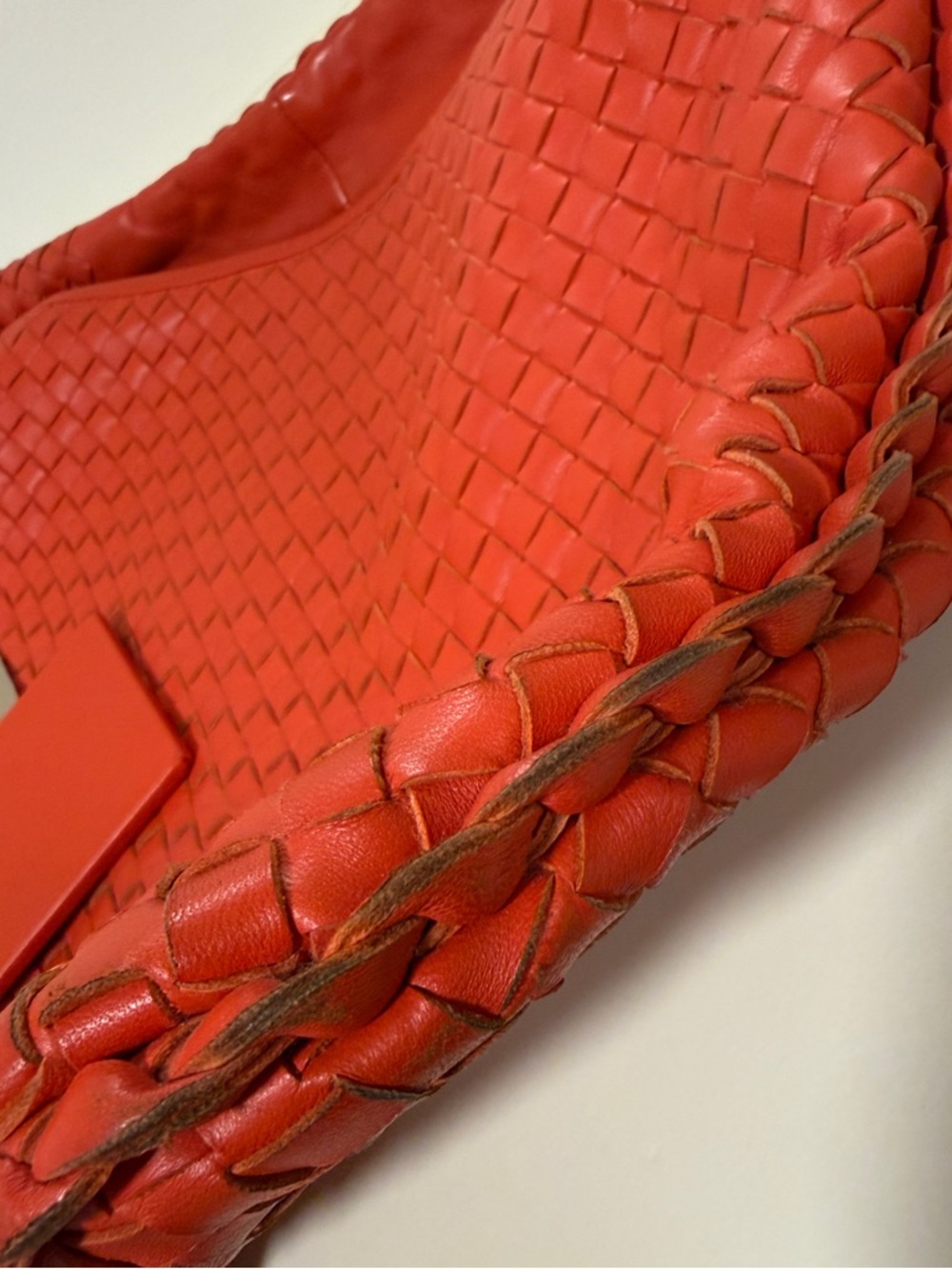 Bottega Veneta Hop Large Shoulder Bag - Picture 5 of 9